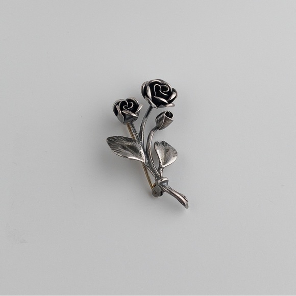 Sterling Silver Flower Brooch Pin Floral Rose Blossom Design Vintage Retro .925 - Picture 3 of 11